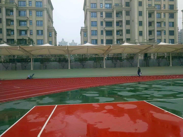 西安市浐灞实验小学地坪现场
